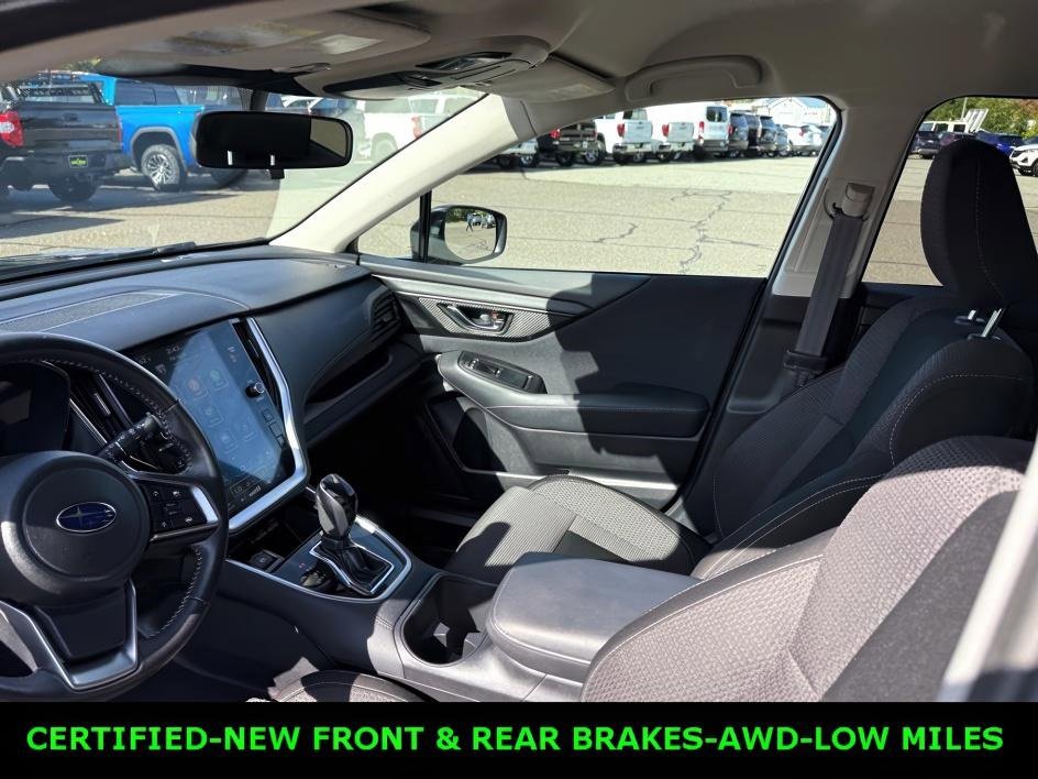 Used 2023 Subaru Outback Premium image 15