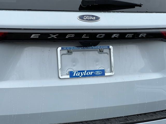 New 2026 Ford Explorer Active image 10