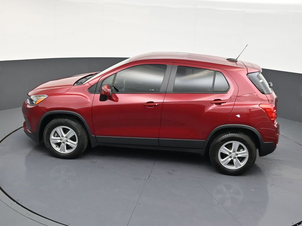 Used 2022 Chevrolet Trax LS AWD/4WD image 14