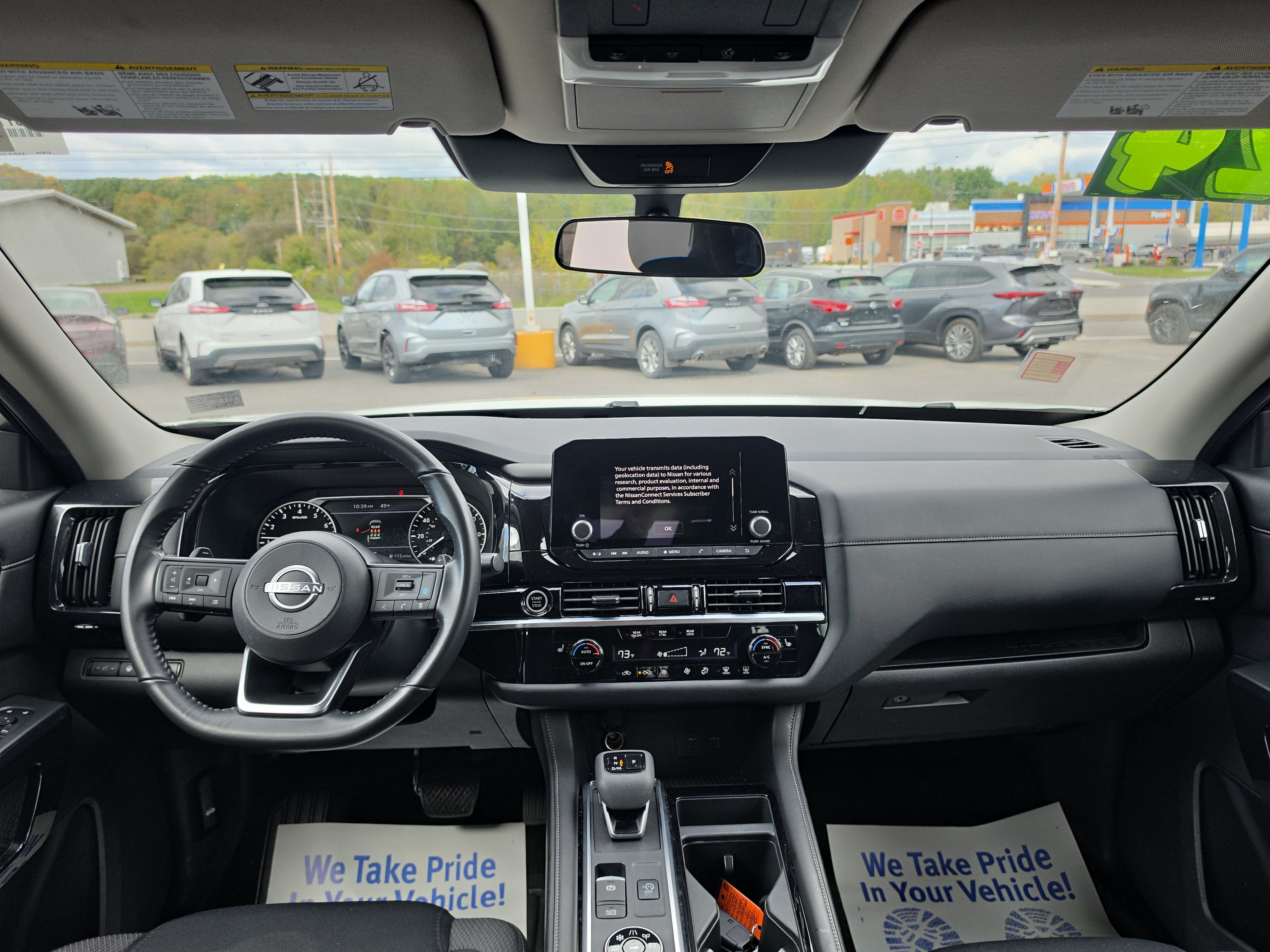 Used 2024 Nissan Pathfinder SV AWD/4WD image 17