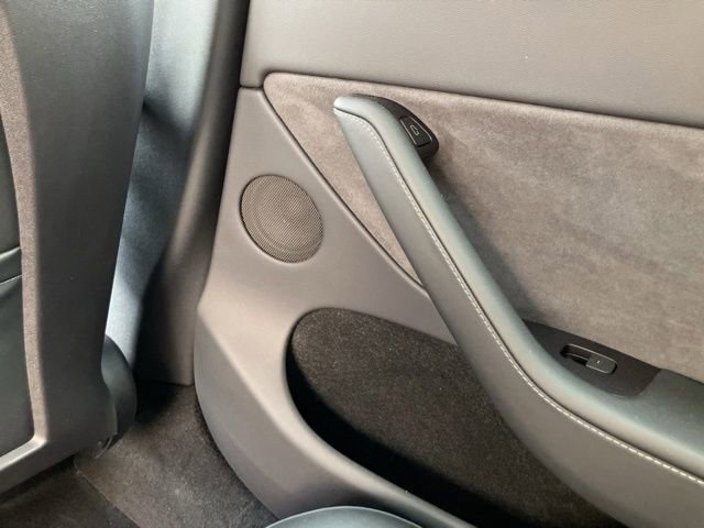 Used 2023 Tesla Model Y Long Range image 24