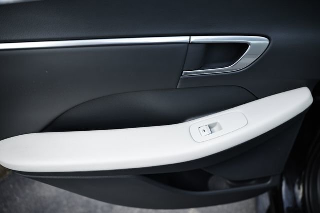 Used 2023 Hyundai Sonata SEL w/ Cargo Package image 22