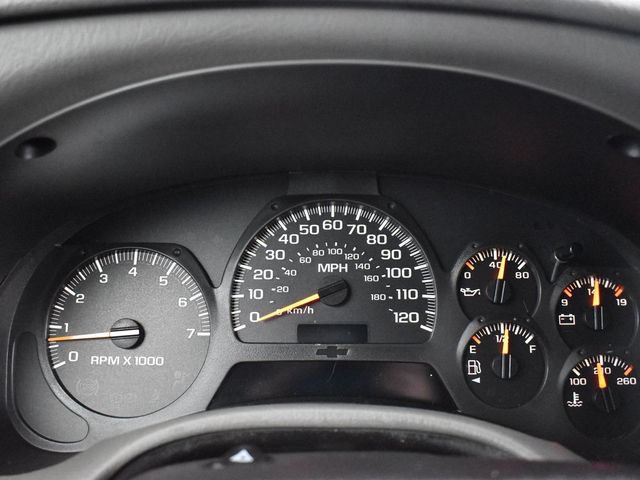Used 2004 Chevrolet TrailBlazer LS w/ LS Preferred Equipment Group AWD/4WD image 11