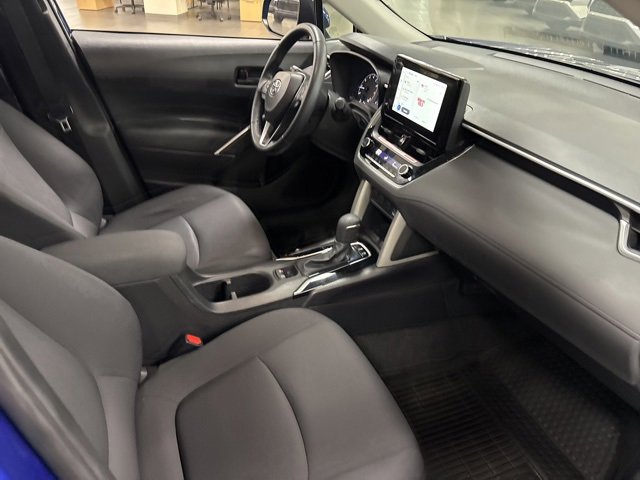 Certified 2024 Toyota Corolla Cross LE image 9