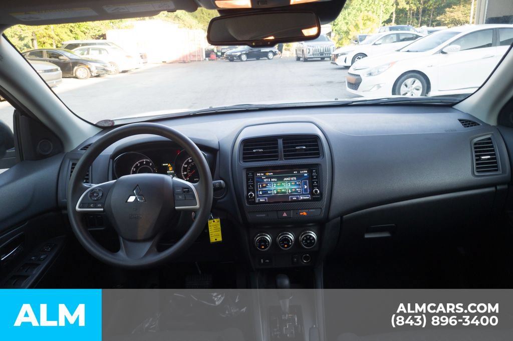 Used 2024 Mitsubishi Outlander Sport ES AWD/4WD image 20