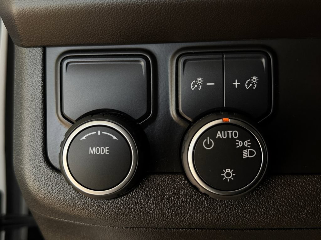 Used 2023 Chevrolet Tahoe RST w/ Luxury Package RWD image 40