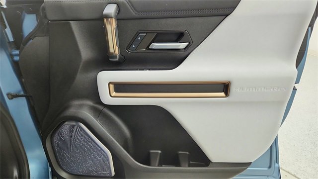 Used 2024 GMC Hummer EV 3X w/ Omega Edition image 23