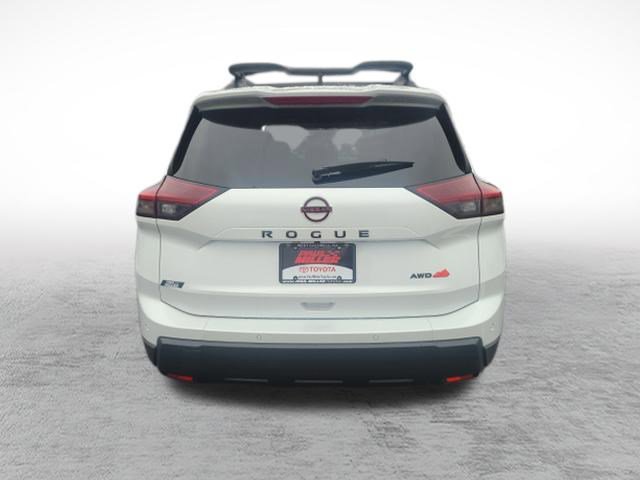 Used 2026 Nissan Rogue SV image 7