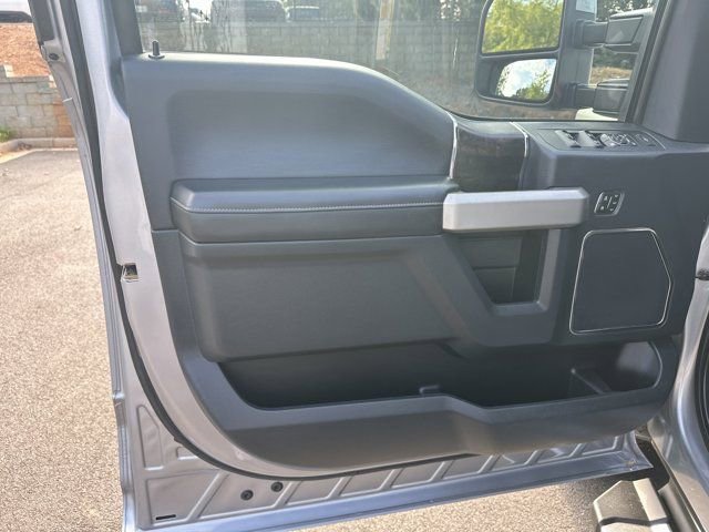 Used 2022 Ford F250 Lariat w/ Lariat Value Package image 11