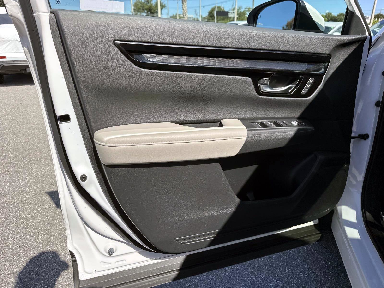 Used 2024 Honda CR-V EX-L image 18