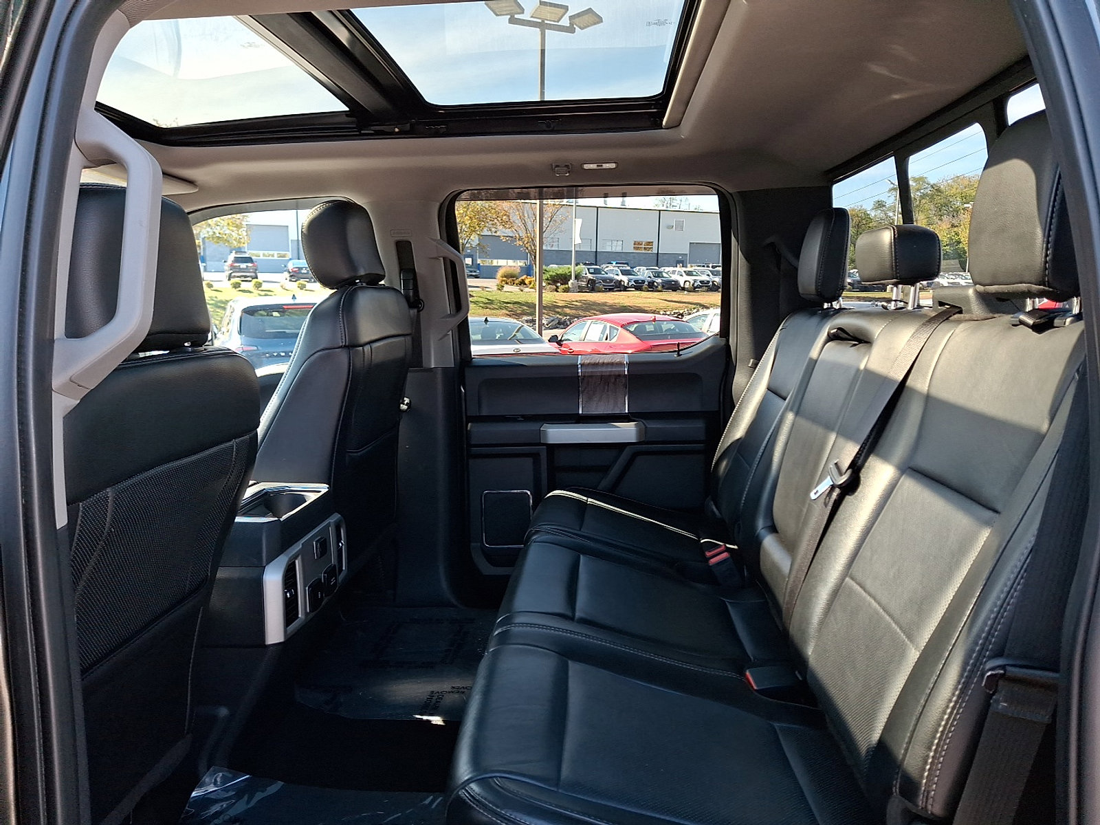 Used 2019 Ford F250 Lariat w/ Lariat Ultimate Package image 10