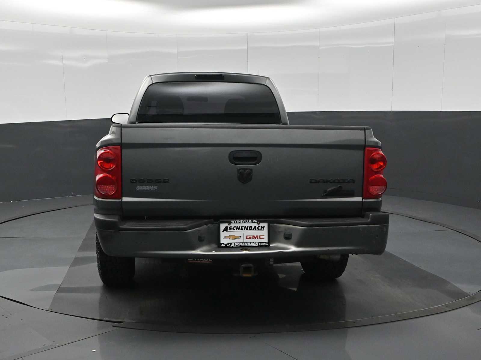 Used 2011 Dodge Dakota Big Horn image 8