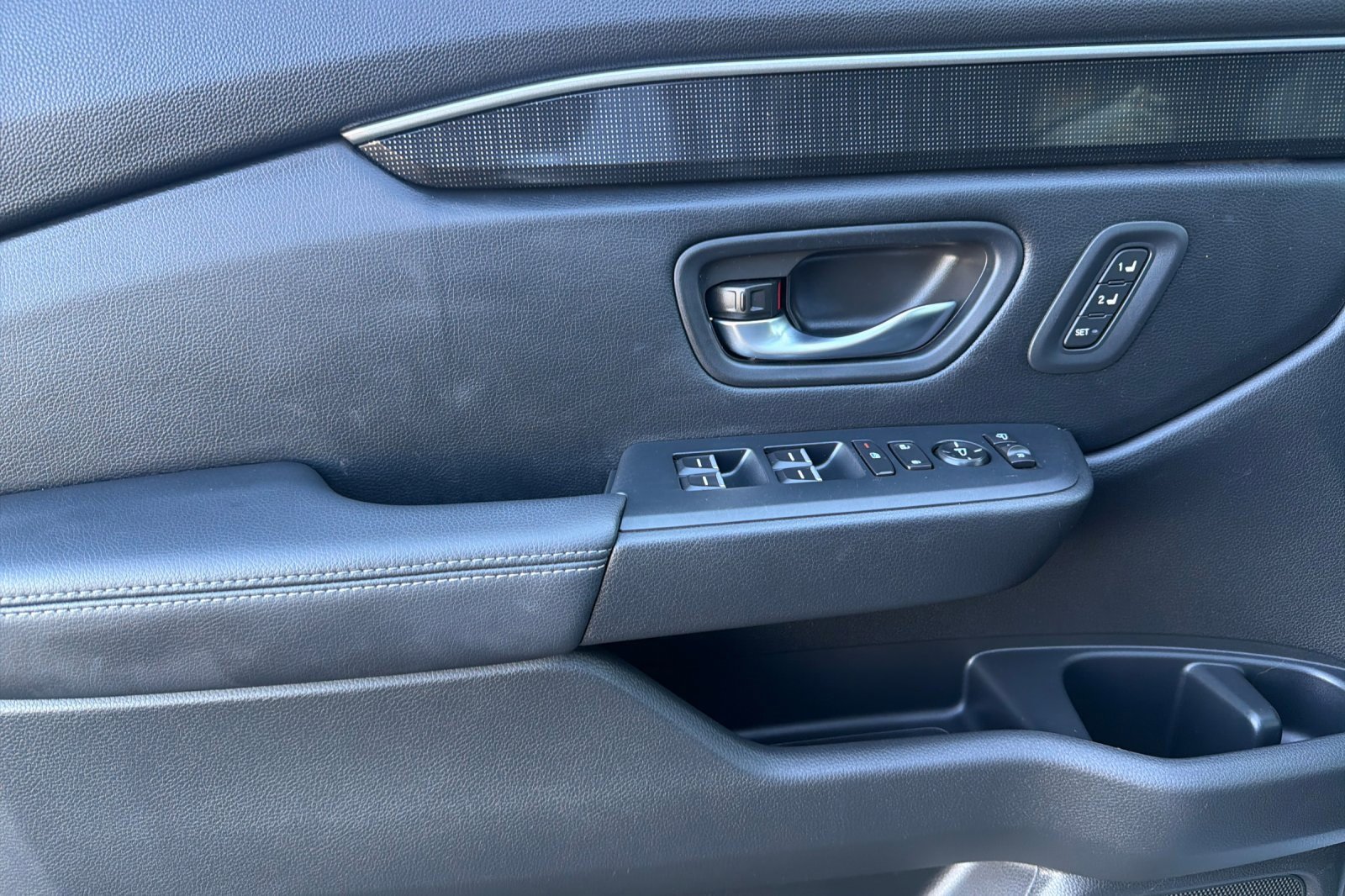 Used 2023 Honda Pilot Elite image 12