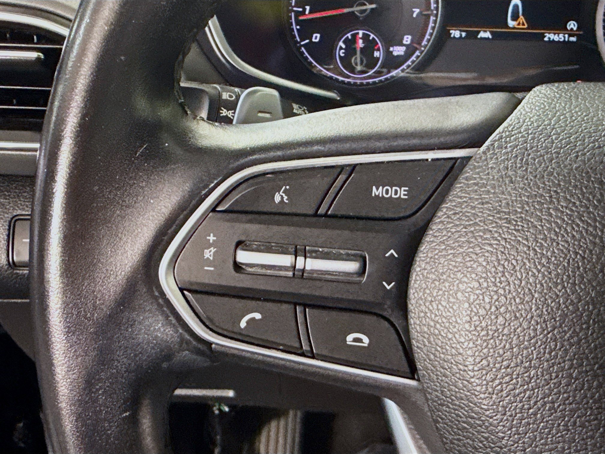 Used 2023 Hyundai Santa Fe SEL image 14