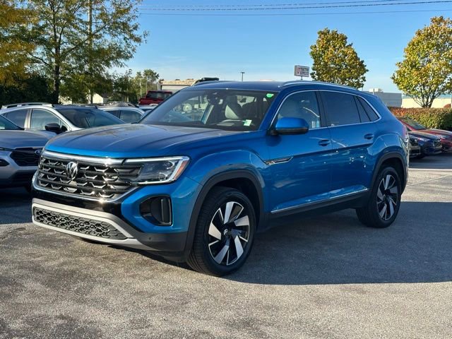 Used 2024 Volkswagen Atlas Cross Sport SEL image 3
