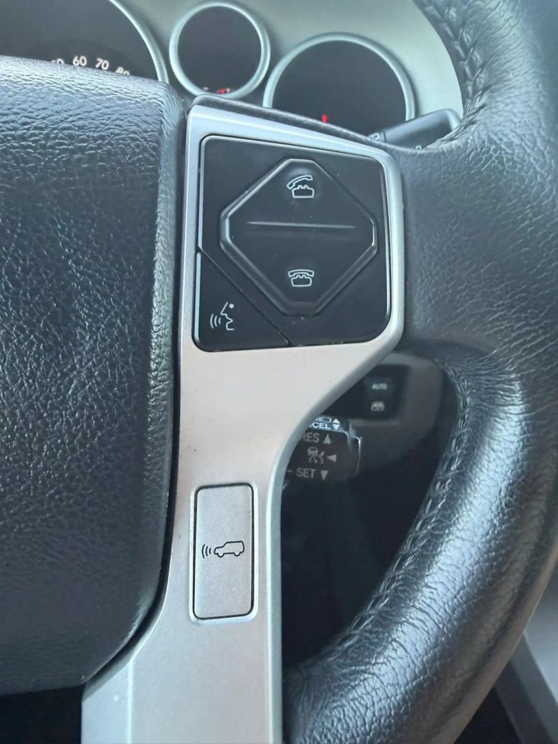 Used 2016 Toyota Sequoia Platinum AWD/4WD image 27