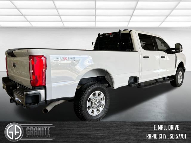Used 2024 Ford F350 XLT image 5