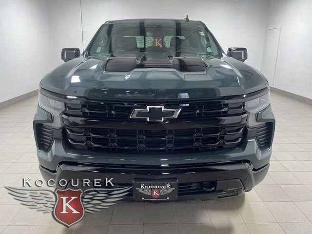 Used 2026 Chevrolet Silverado 1500 LT Trail Boss w/ LT Trail Boss Premium Package image 2