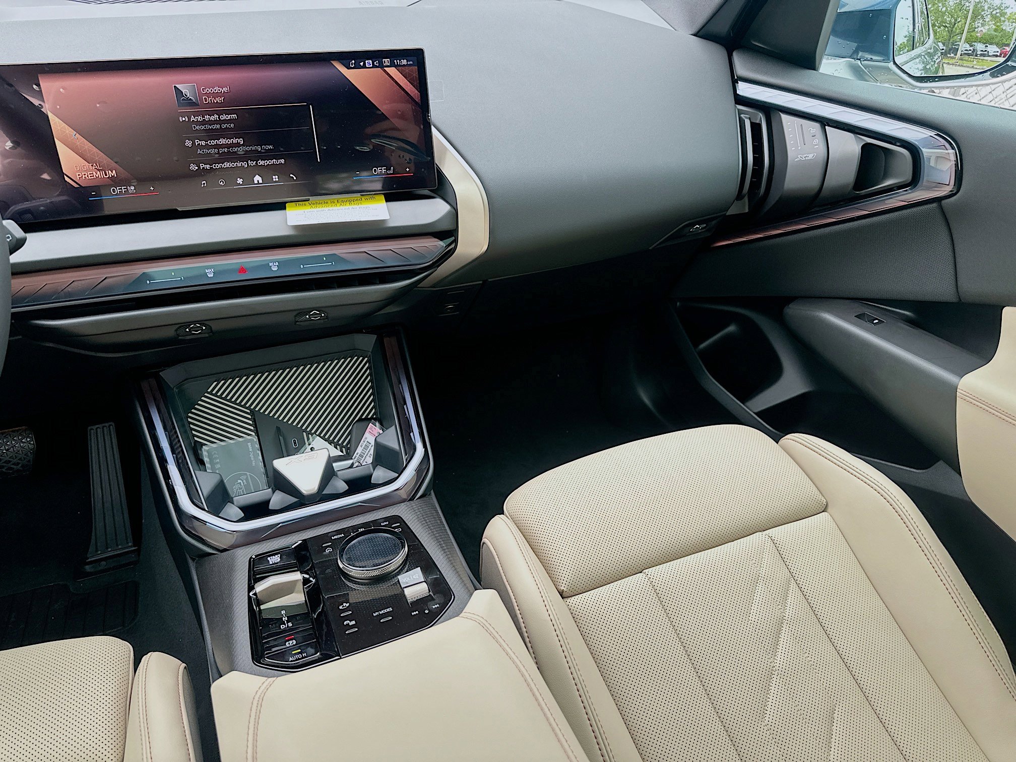 New 2025 BMW X3 xDrive30i w/ Convenience Package image 18