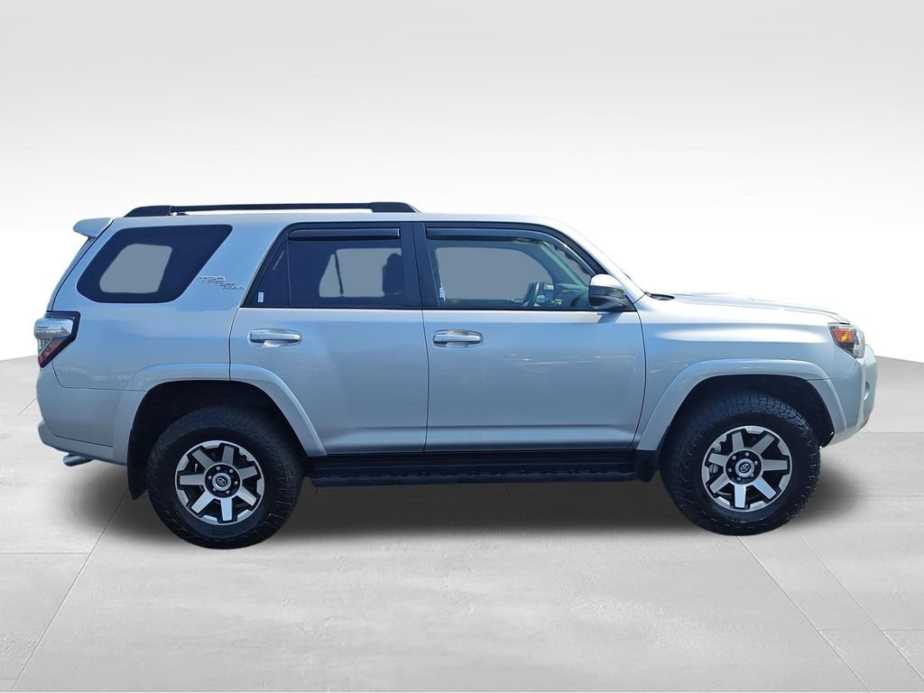 Used 2019 Toyota 4Runner TRD Off-Road AWD/4WD image 6