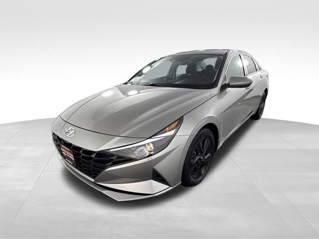 Used 2021 Hyundai Elantra SEL FWD image 3