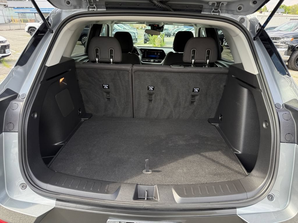 Used 2024 Chevrolet TrailBlazer LS w/ LS Convenience Package FWD image 23