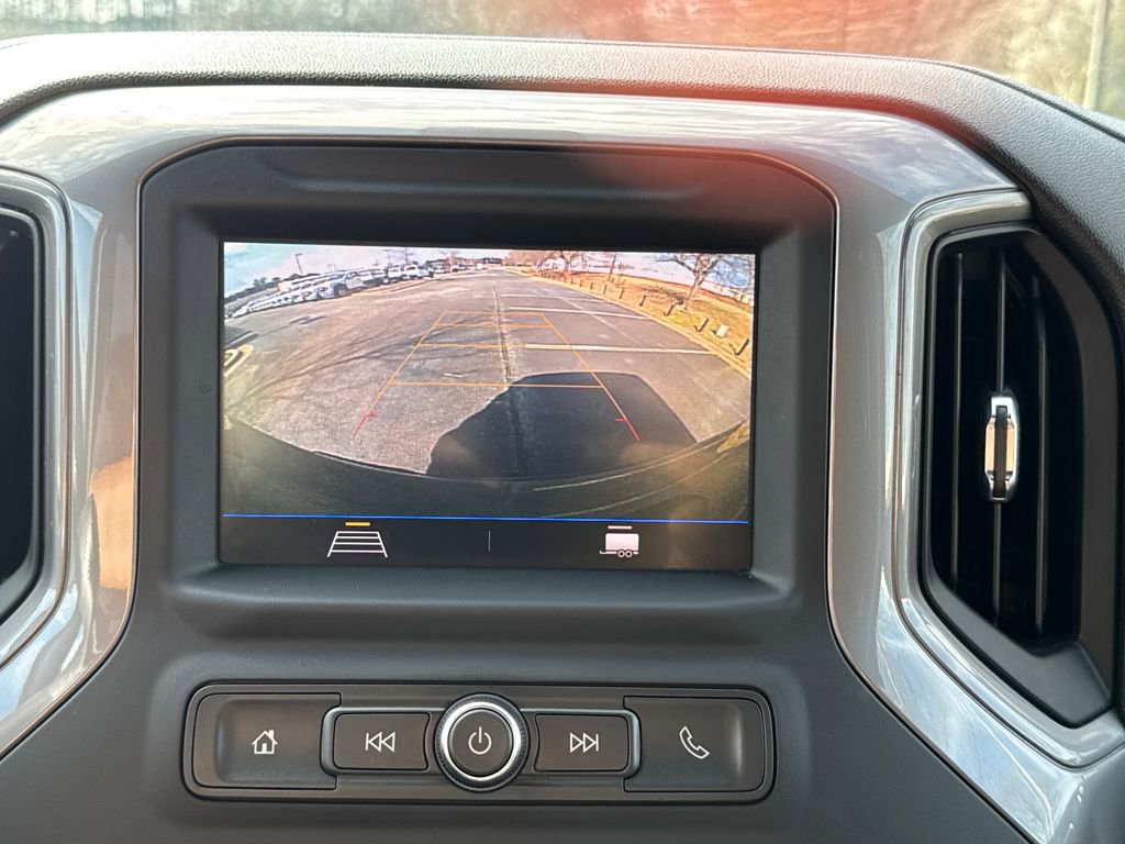 Used 2021 Chevrolet Silverado 1500 Custom image 20