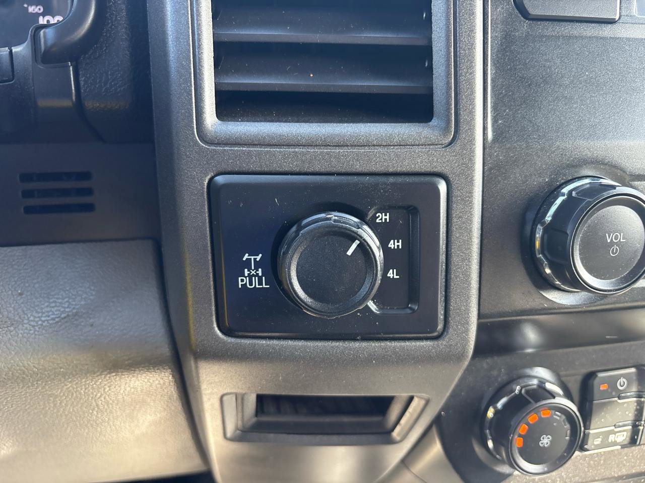 Used 2019 Ford F250 XL w/ XL Value Package AWD/4WD image 20