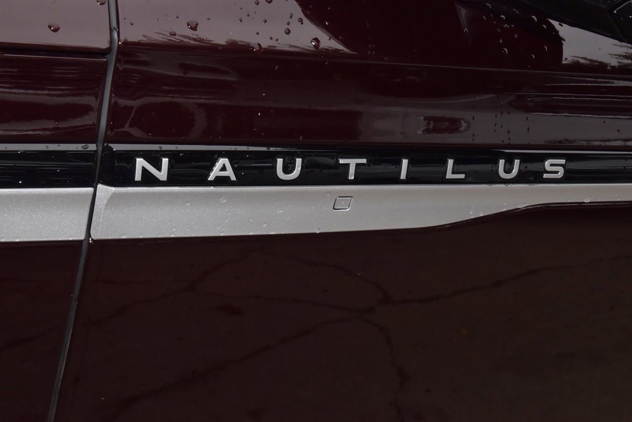 Certified 2024 Lincoln Nautilus Reserve w/ Equipment Group 202A AWD/4WD image 42