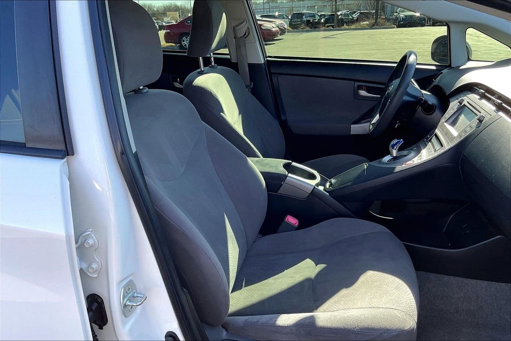 Used 2013 Toyota Prius Two image 7