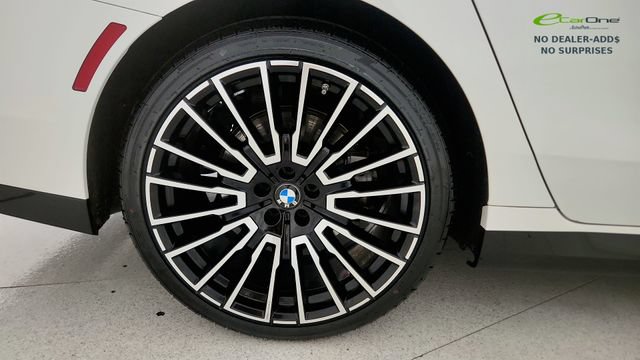 Used 2026 BMW 740i RWD image 79
