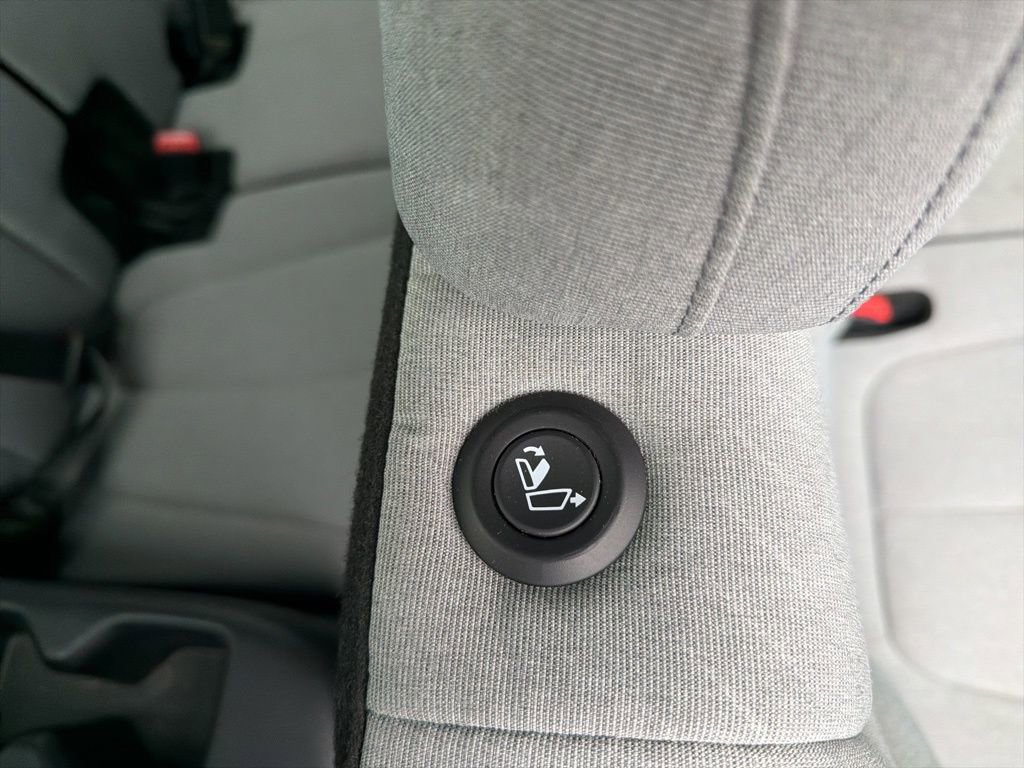 Used 2023 Hyundai Palisade SE image 20