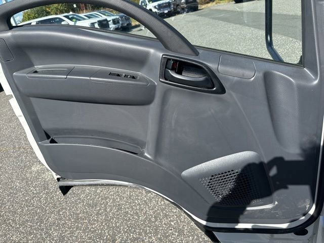 New 2024 Chevrolet Low Cab Forward image 23