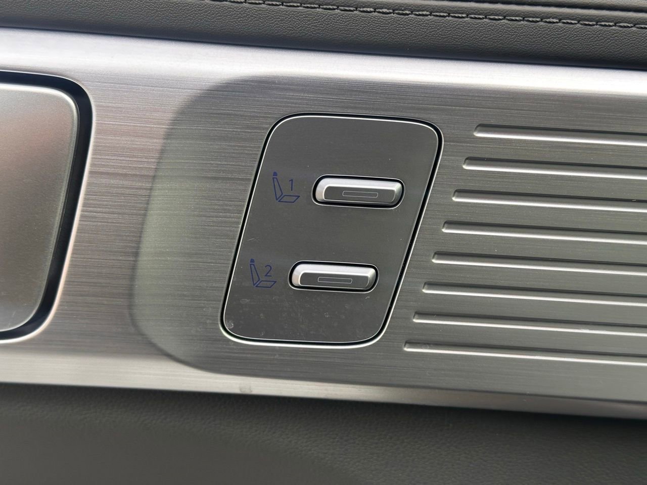 Used 2025 Hyundai Santa Fe Calligraphy image 28