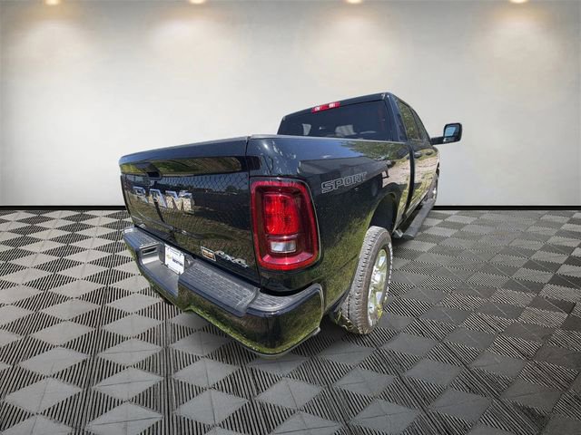 Used 2025 RAM 3500 Big Horn image 8