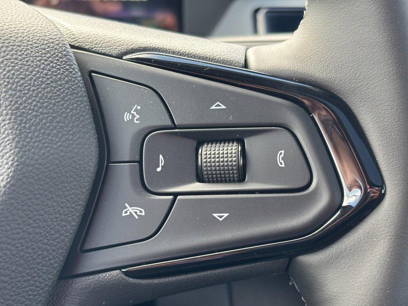 New 2027 Chevrolet Bolt RS w/ Technology Package FWD image 13
