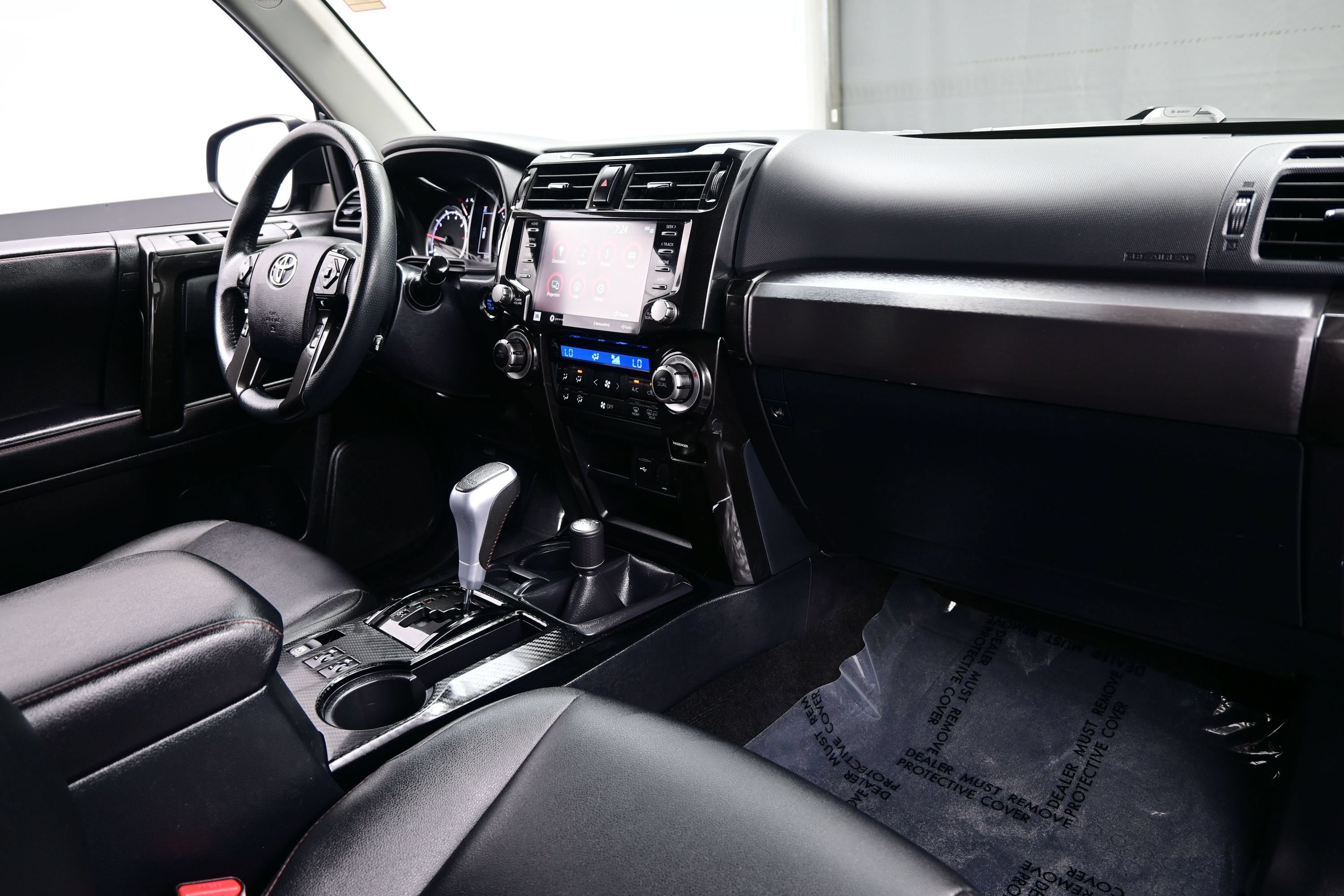Used 2022 Toyota 4Runner TRD Pro AWD/4WD image 15