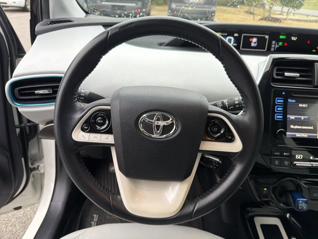 Used 2016 Toyota Prius Four image 24