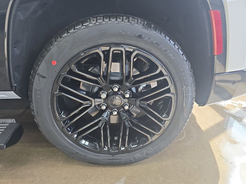 New 2026 Jeep Grand Wagoneer Limited image 35