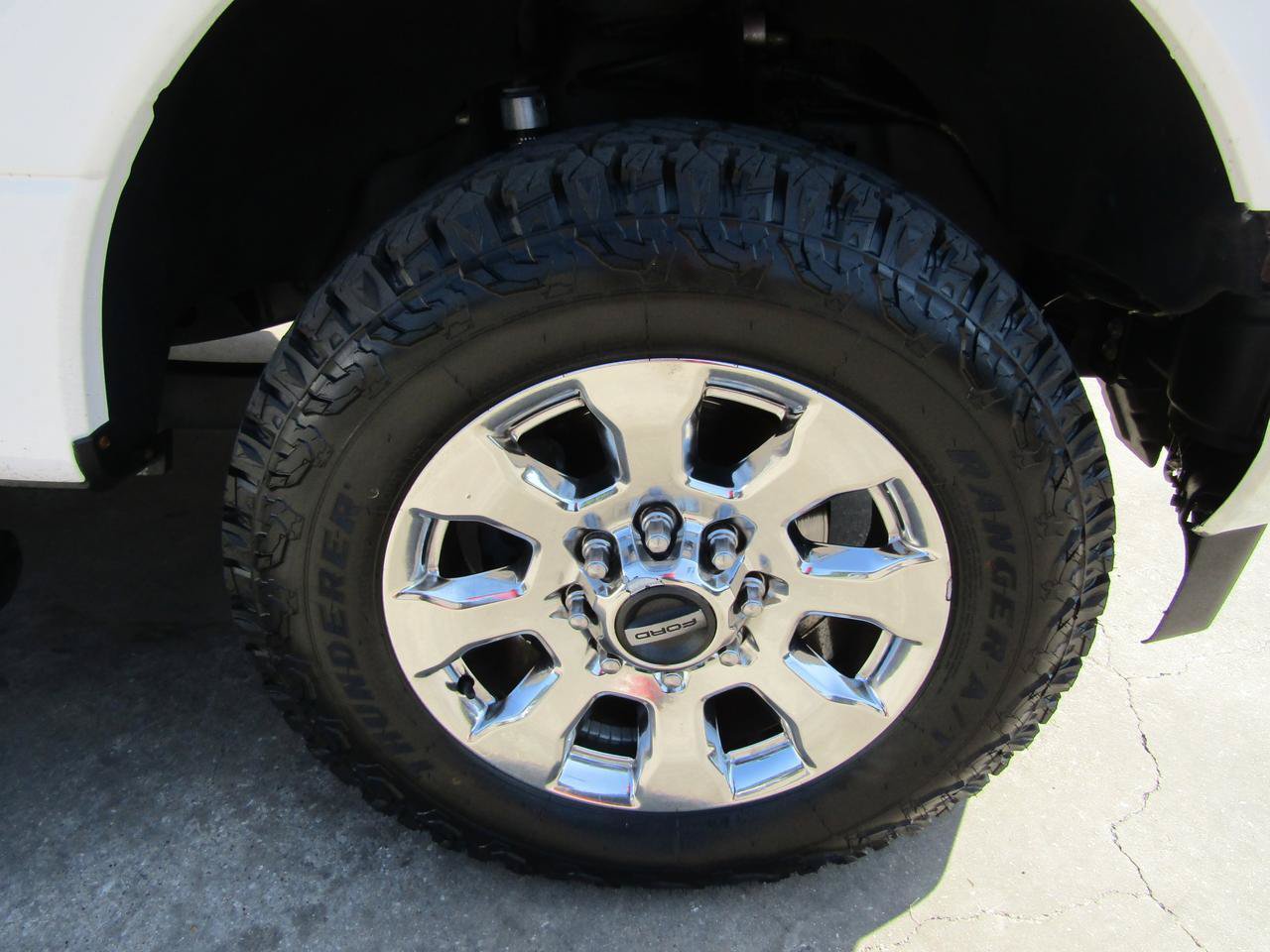 Used 2019 Ford F250 Lariat w/ Lariat Ultimate Package AWD/4WD image 7