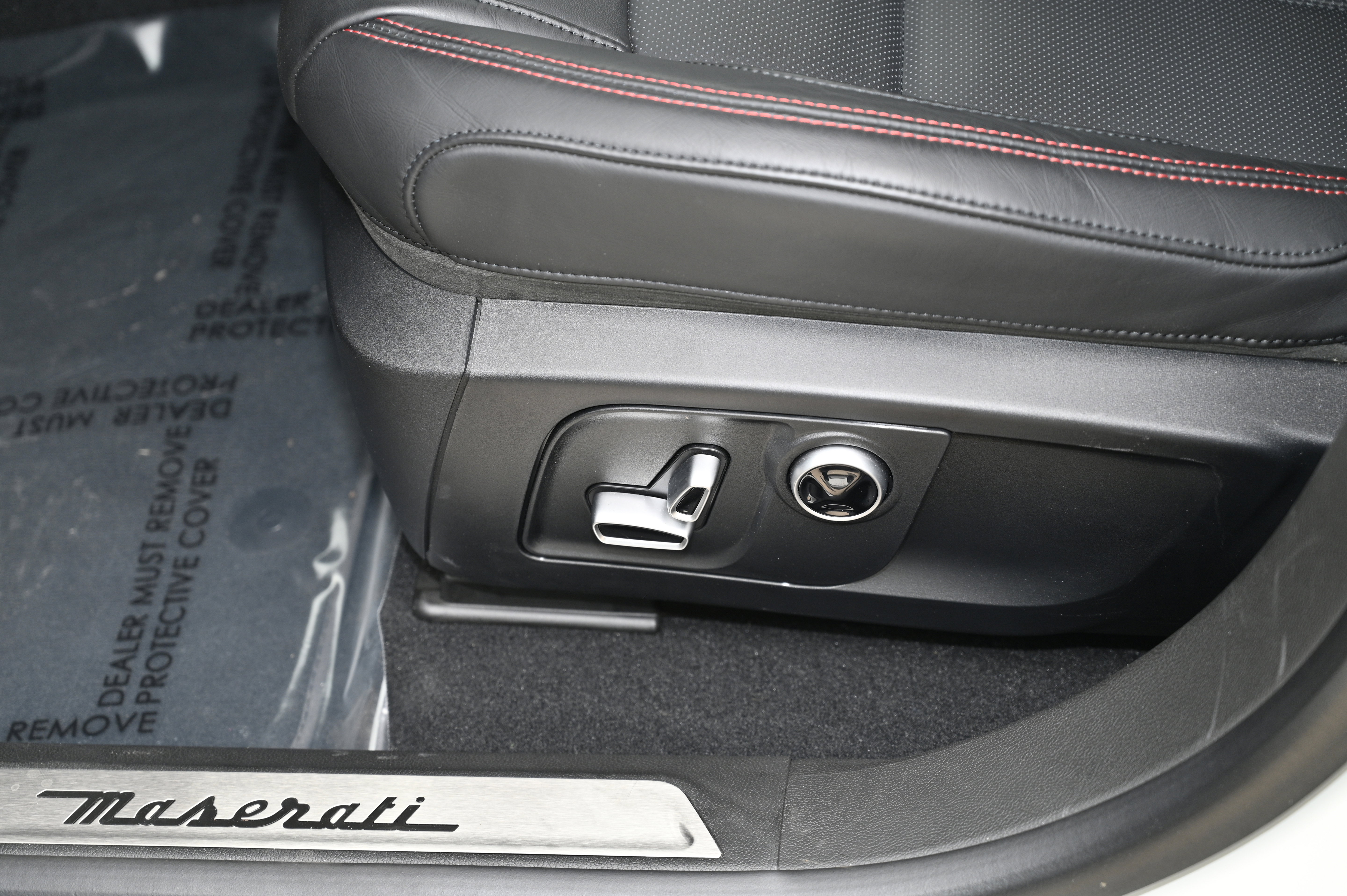 New 2024 Maserati Levante Modena Ultima image 22