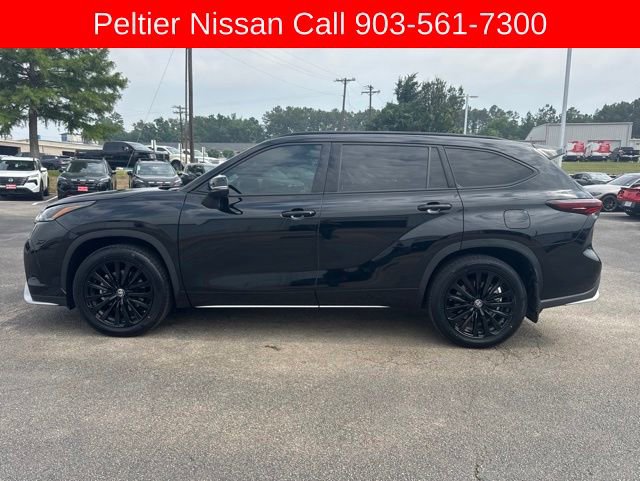Used 2024 Toyota Highlander XSE FWD image 6