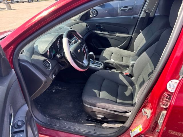 Used 2014 Chevrolet Cruze LT w/ RS Package FWD image 3