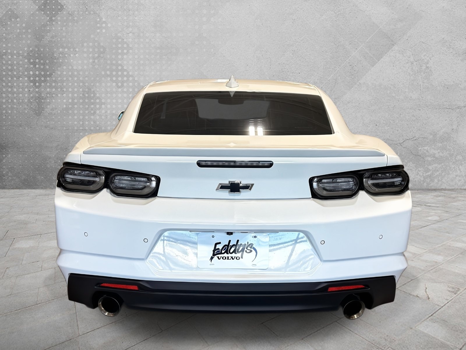 Used 2019 Chevrolet Camaro LT RWD image 5