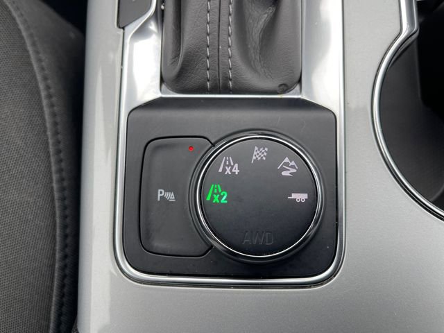 Used 2020 Chevrolet Blazer LT image 23