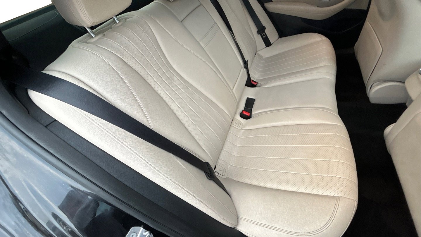 Used 2018 Mercedes-Benz E 300 image 21