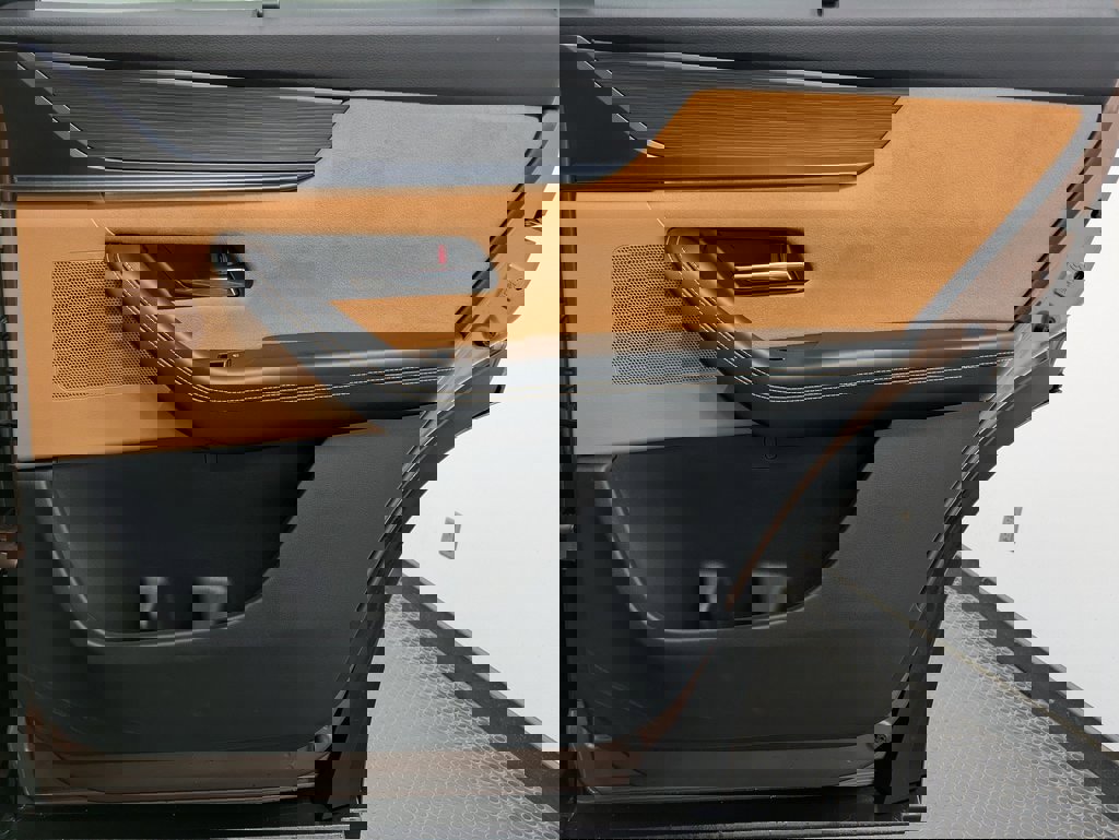 Certified 2025 MAZDA CX-70 3.3 Turbo S w/ Premium Plus image 25