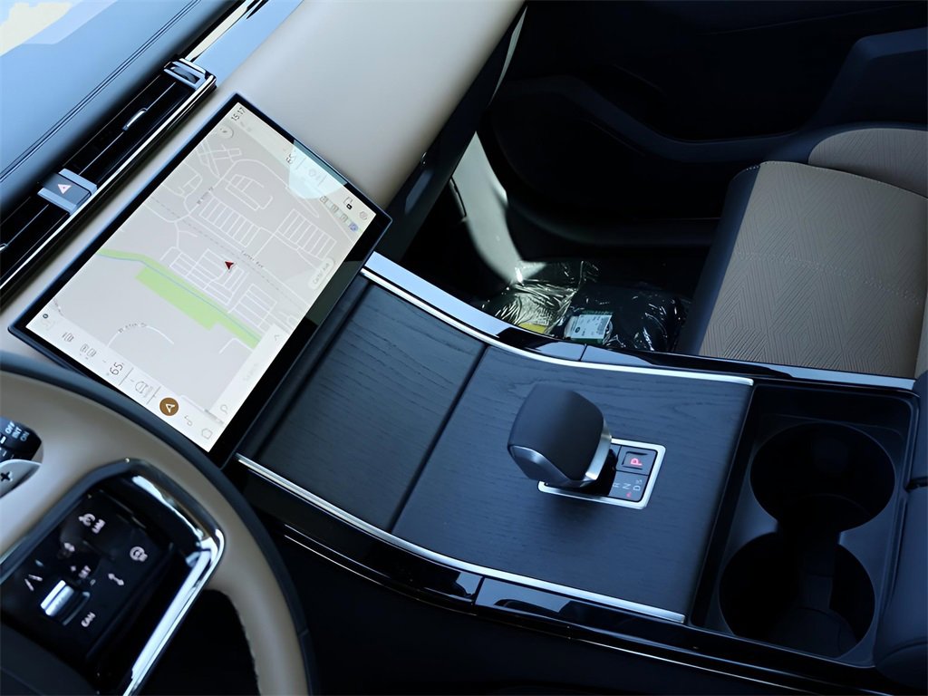 New 2026 Land Rover Range Rover Velar Autobiography image 21