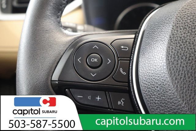 Used 2021 Toyota RAV4 XLE Premium AWD/4WD image 20
