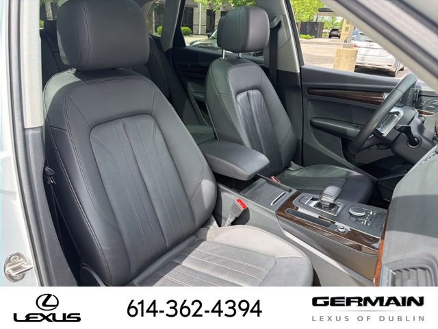 Used 2020 Audi Q5 2.0T Premium w/ Convenience Package AWD/4WD image 7